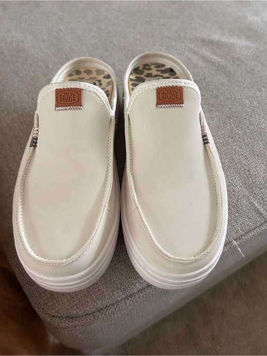 Hey Dude Shoes - Hey Dude Cream White Slip-On Clogs with Leopard Insole